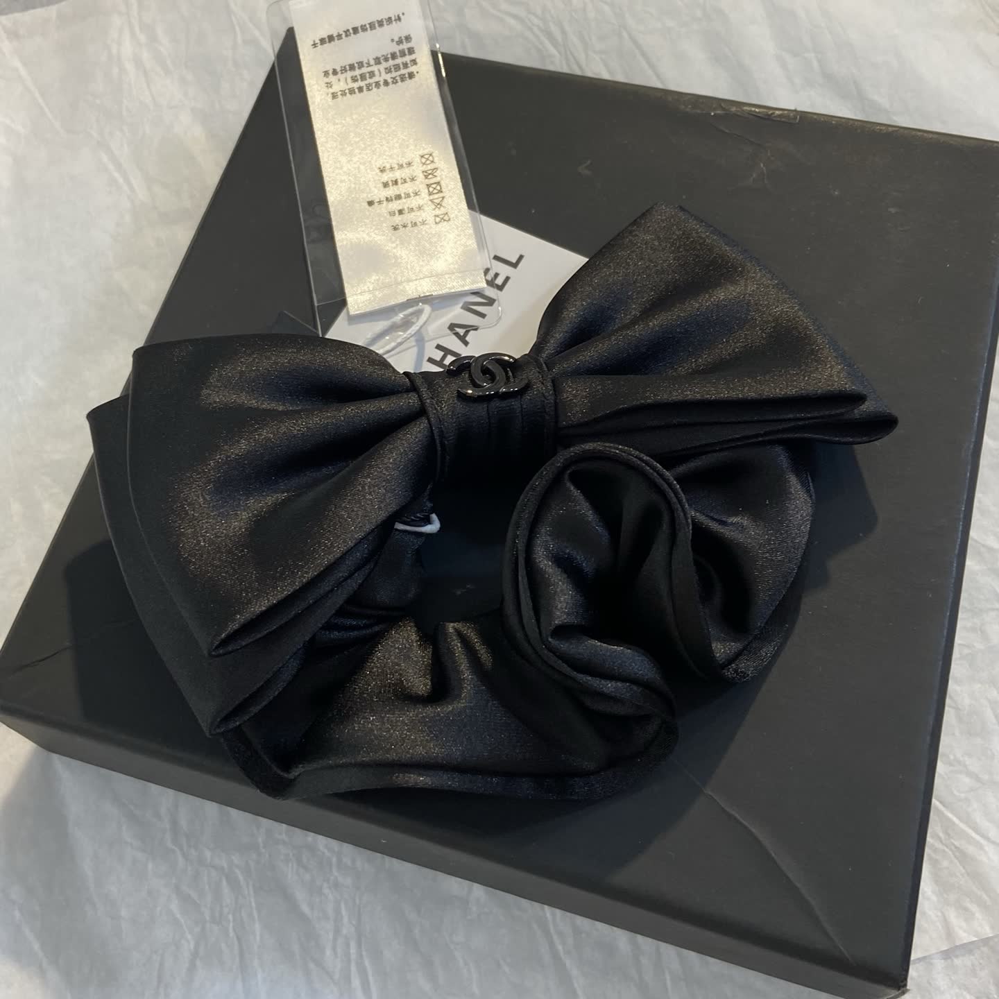Chanel Black Satin Bow Hair Clip-XF1118